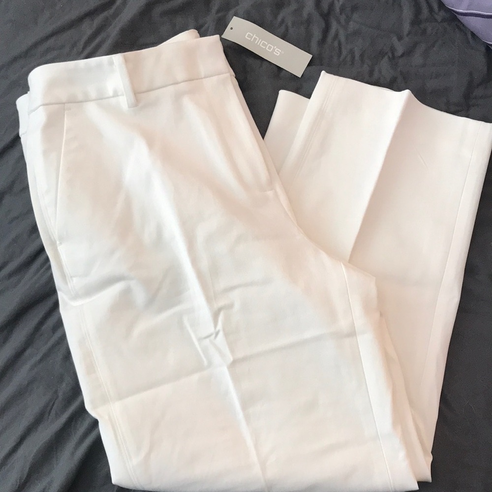 NWT Chico’s white crop